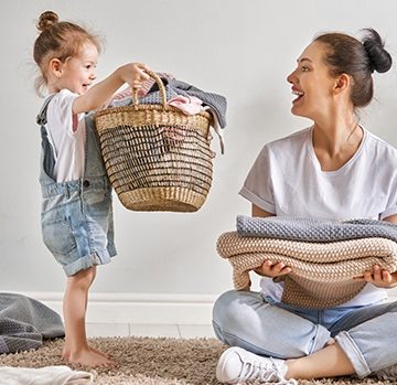 Giao Việc Nhà Cho Trẻ Xây Dựng Lòng Tự Trọng và Ý Thức Trách Nhiệm 